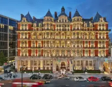 Descubre el Lujo del Hotel Mandarin Oriental Hyde Park: Tu Destino de Turismo y Viaje en Londres